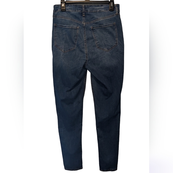 ***SOLD*** Old Navy FitsYou Skinny Jeans - Picture 2 of 4